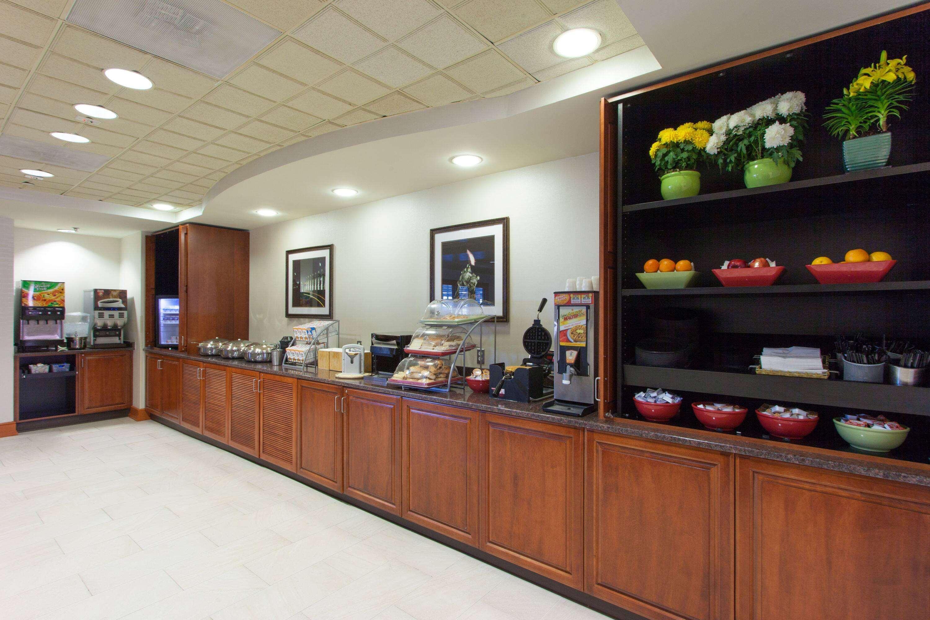 Wingate By Wyndham - Dulles International Hotel Шантили Екстериор снимка